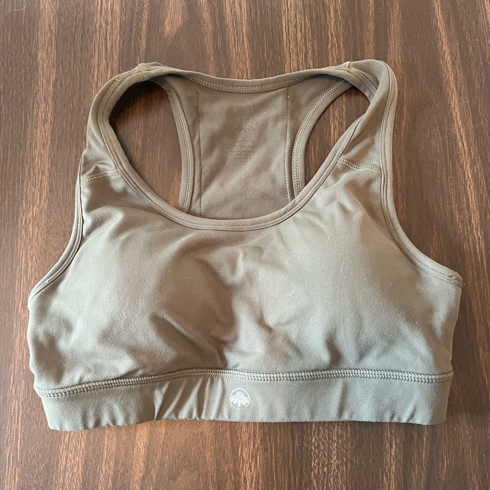 Senita Athletics Sarah Sports Bra - Pine Green size small